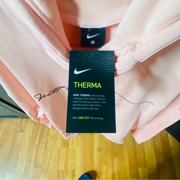 Women’s Nike Pink Just Do It hooded pullover - Picture 4 of 8